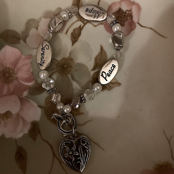 3 Clear Beaded Bracelets. 1 Peace Hope and Serenity Clasp and 2 Stretch. - Picture 3 of 3